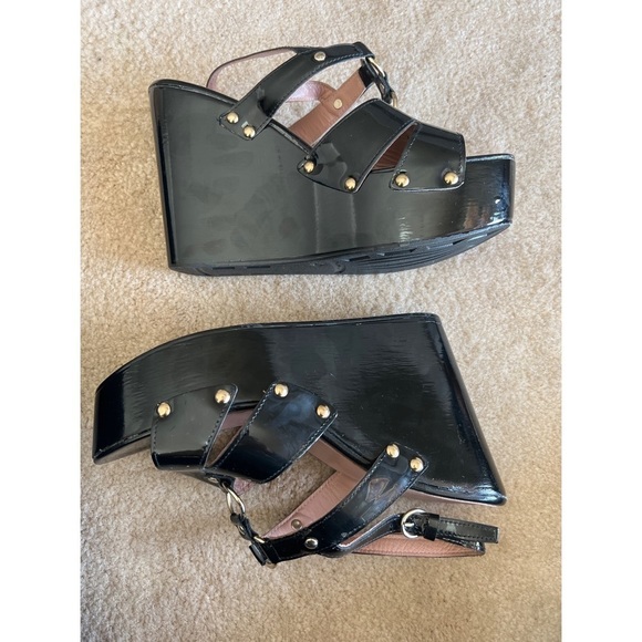 Red VALENTINO BLACK WEDGES - SIZE 10/40 - Picture 6 of 10